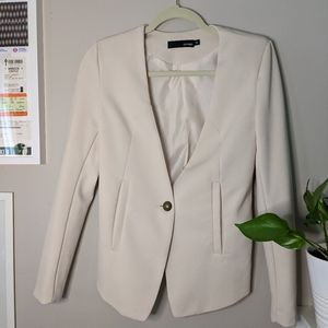 Vintage Cream Coloured Blazer